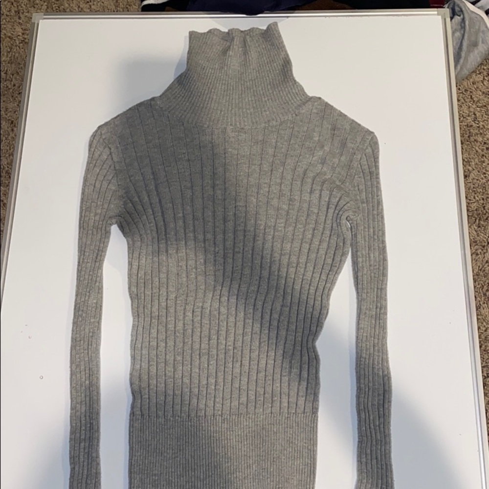 Grey turtle neck long sleeve